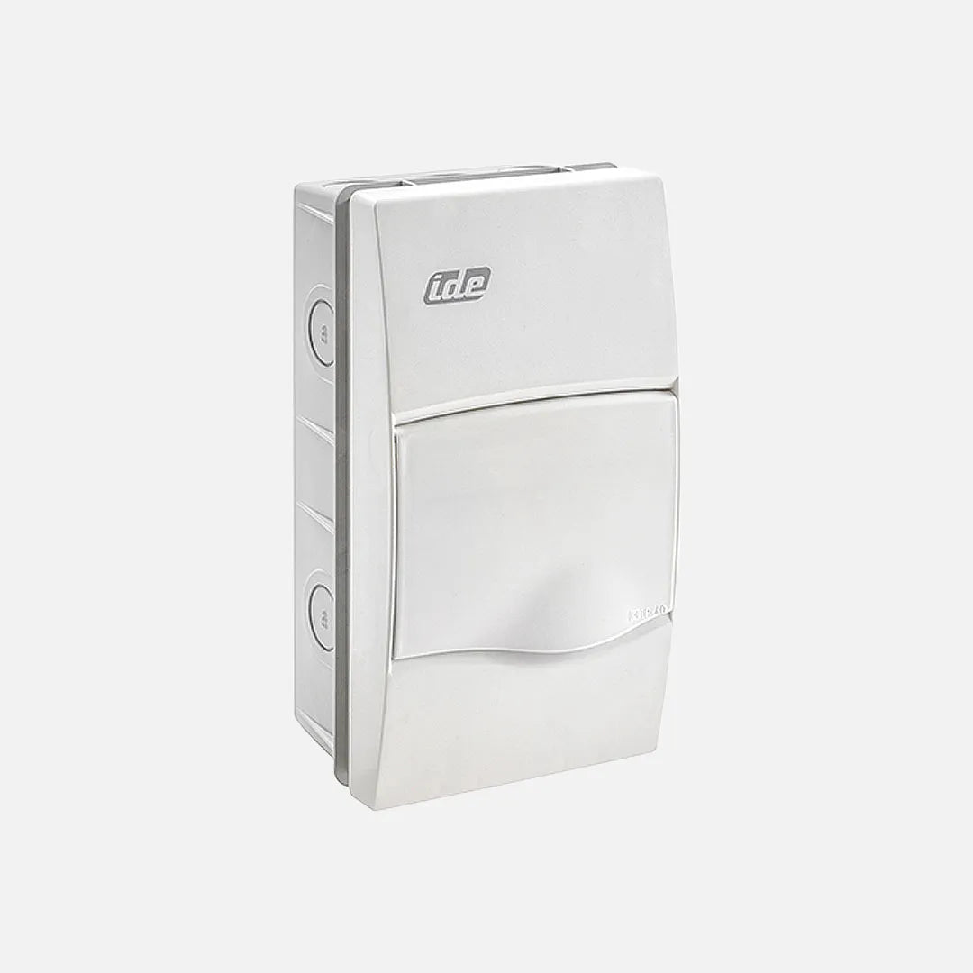 CM 4 4M CAJA EMPOTRAR  CON MARCO