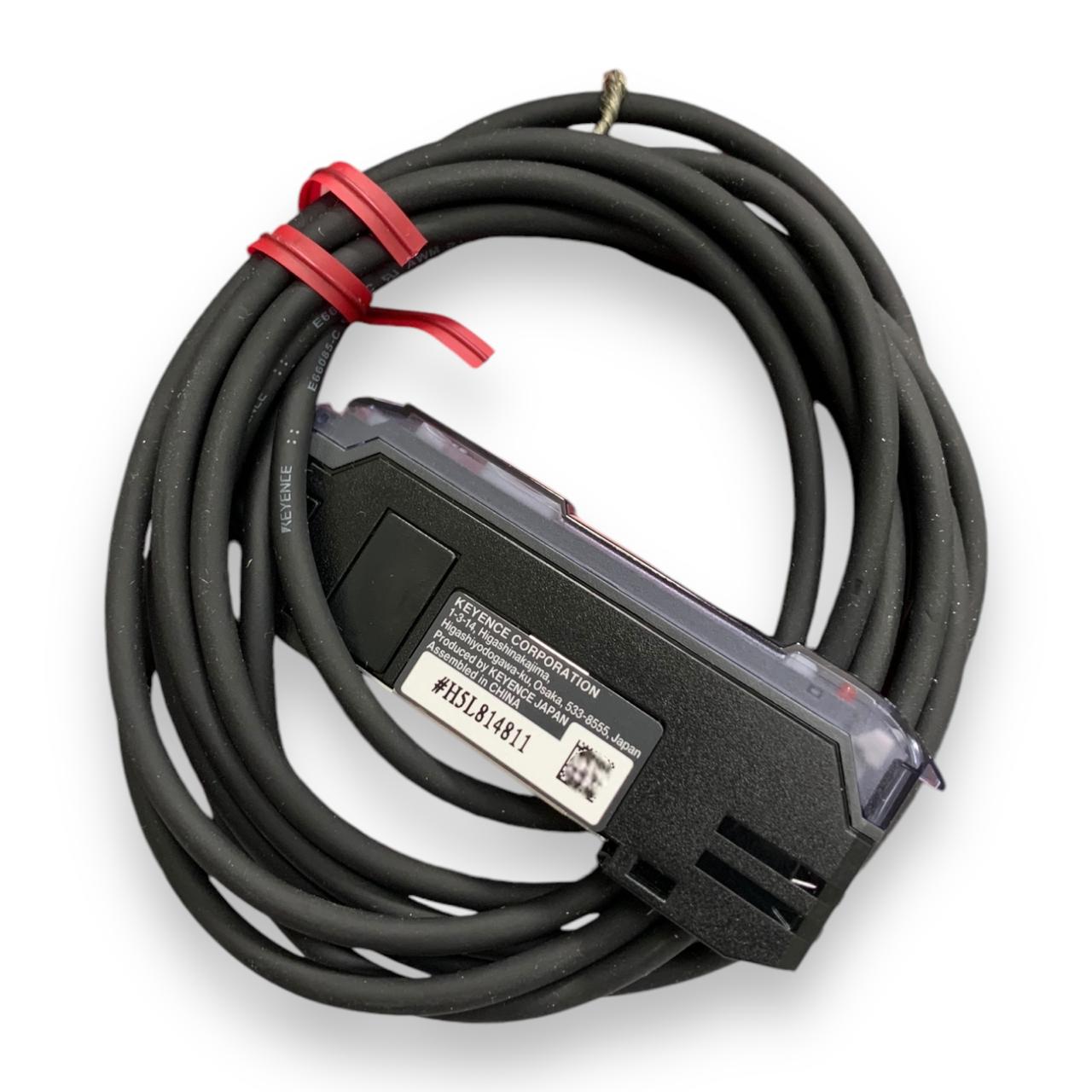KEYENCE FS-V31 AMPLIFICADOR DE FIBRA