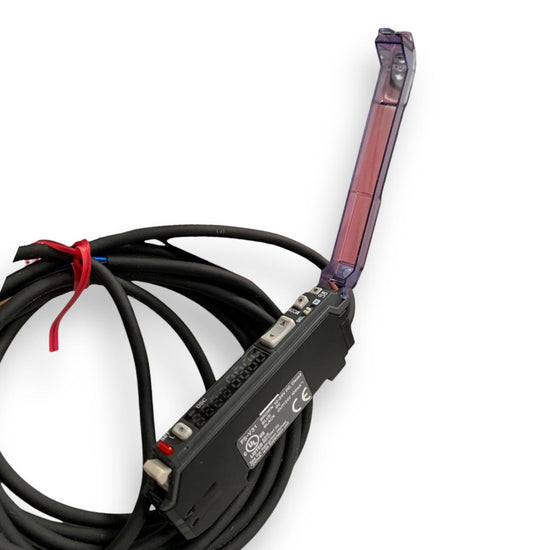 KEYENCE FS-V31 AMPLIFICADOR DE FIBRA