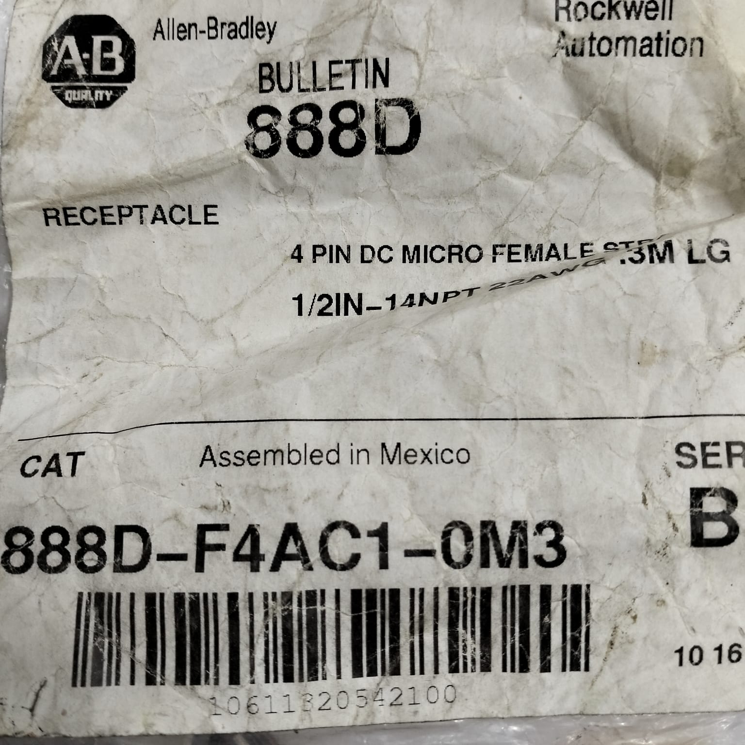 Allen Bradley 888d-f4ac1-0m3 Conector