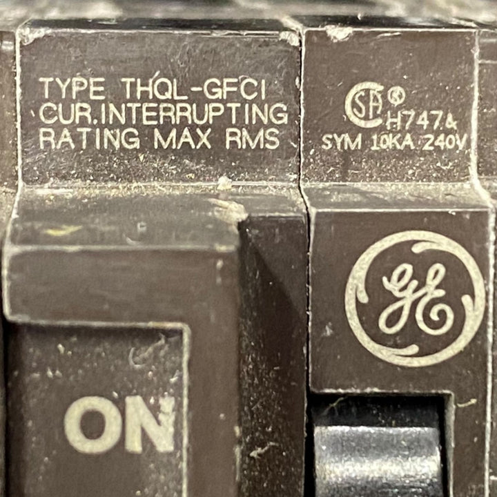 General Electric Thql-gfci Interruptor