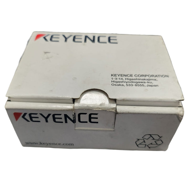 Keyence LR-ZB90CB sensor láser