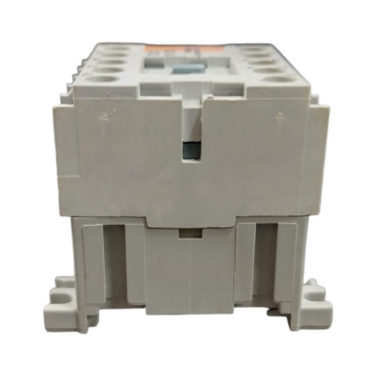 SPRECHER+SCHUH CS 4-31Z Contactor