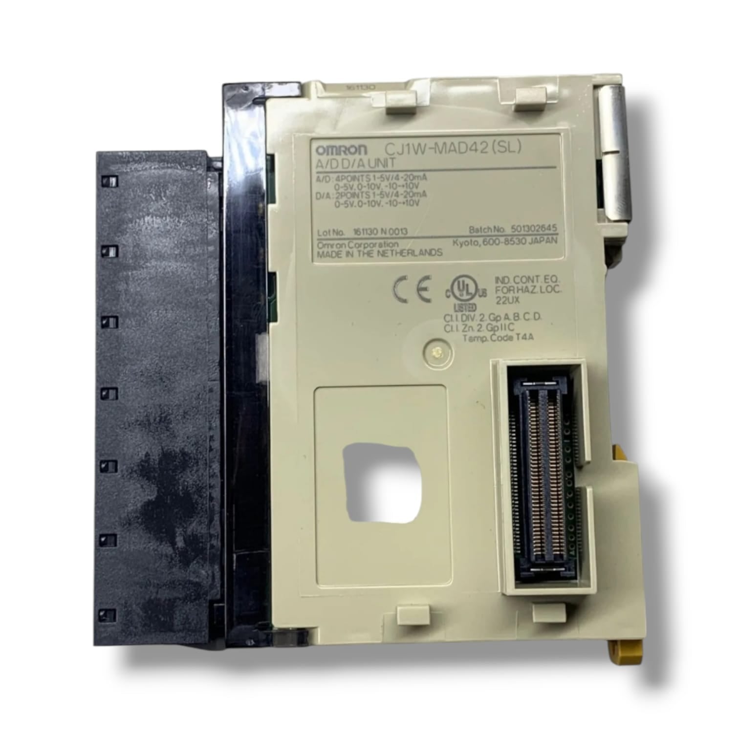 OMRON CJ1W-MAD42 MODULO DE ENTRADAS Y SALIDAS