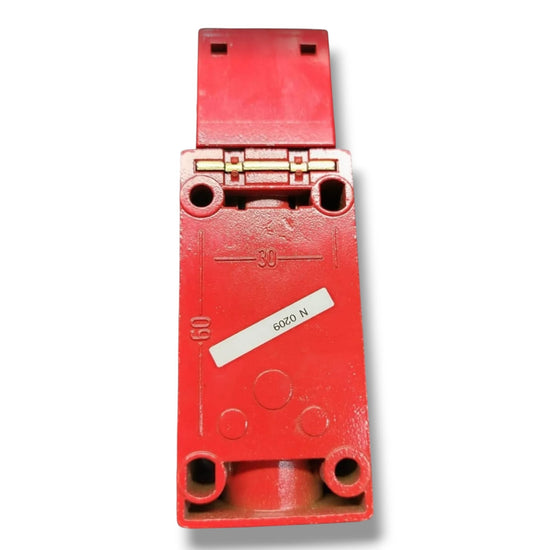 TELEMECANIQUE XCSA801 INTERRUPTOR DE SEGURIDAD