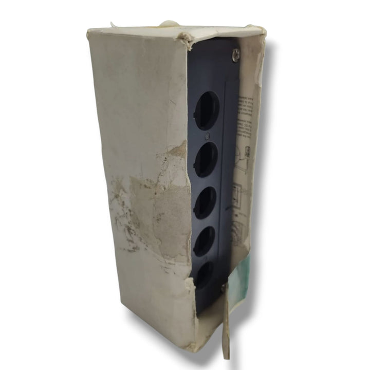 TELEMECANIQUE XAL D05 CAJA DE MANDO