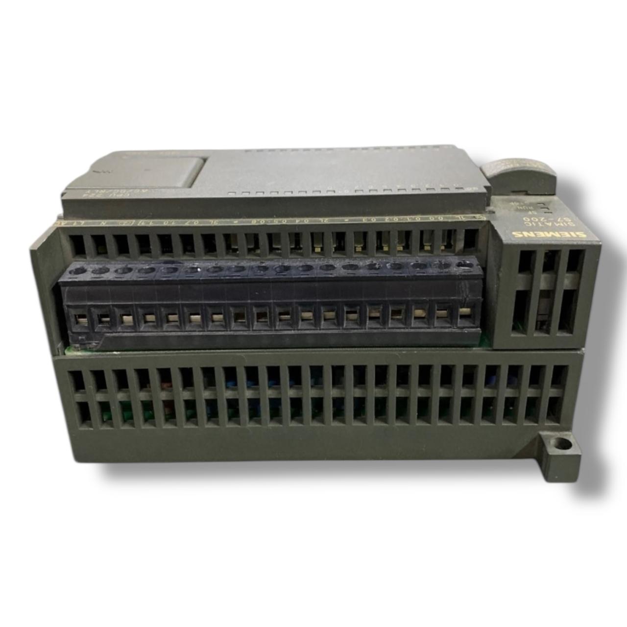 SIEMENS 6ES7214-1BD21-0XB0 UNIDAD CENTRAL DE PROCESAMIENTO