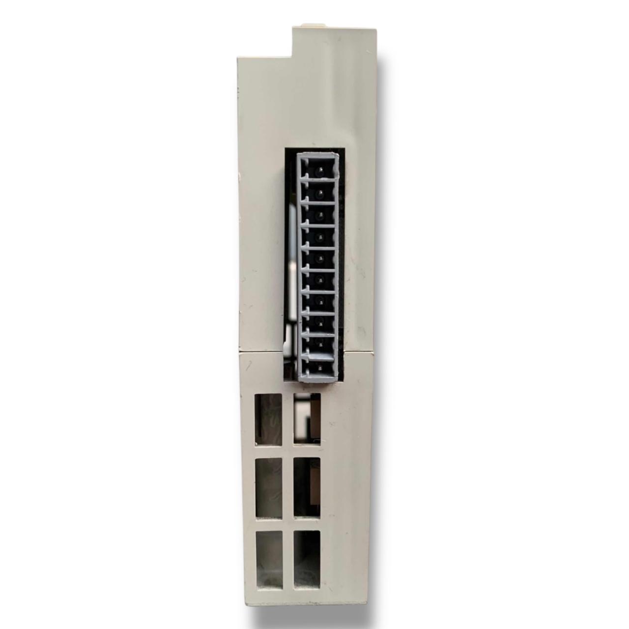 SIEMENS 6FC5111-0CA02-0AA2 MODULO DE SALIDA DIGITAL