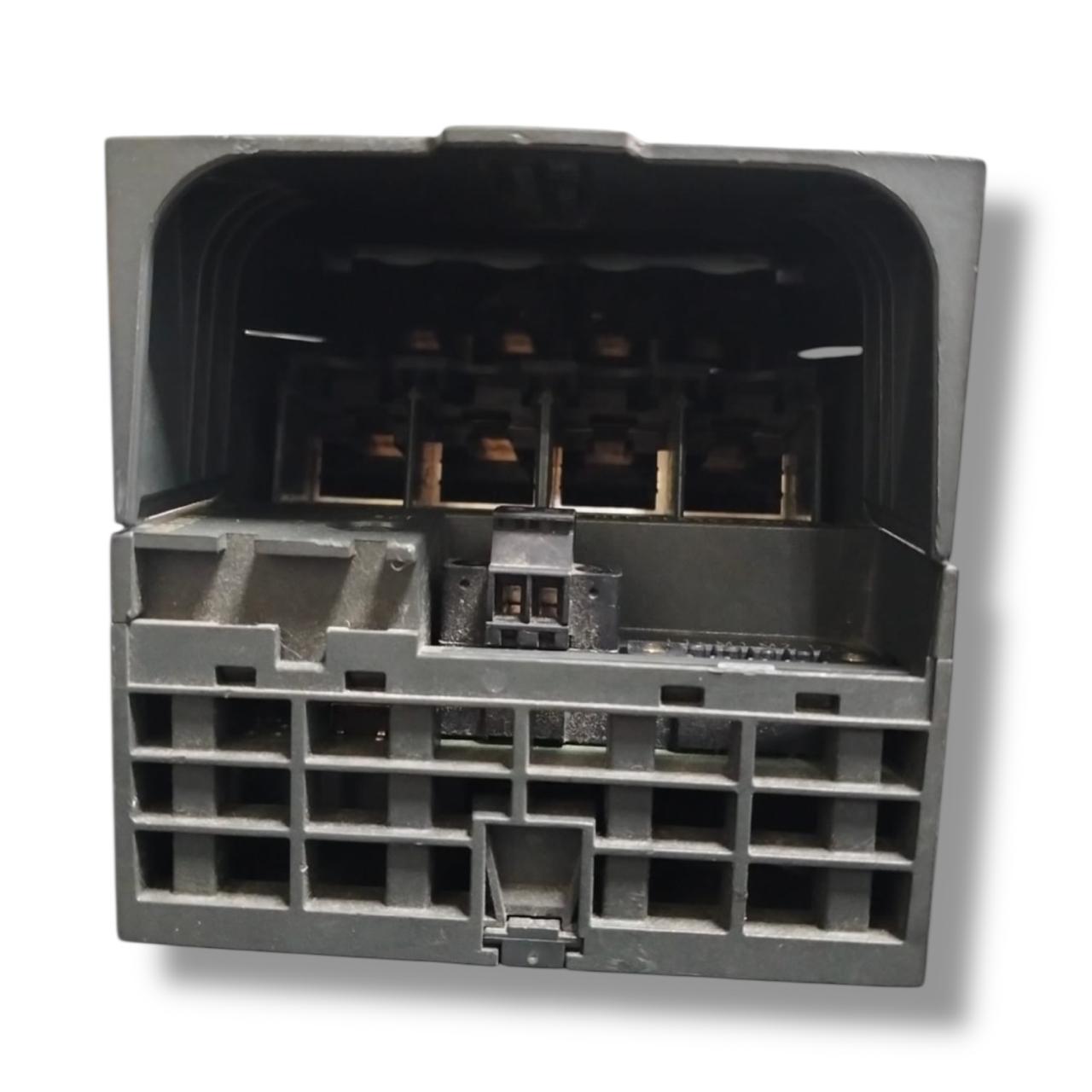 SIEMENS 6GK5208-0BA00-2AF2 SWITCH ETHERNET GESTIONADO PLANO