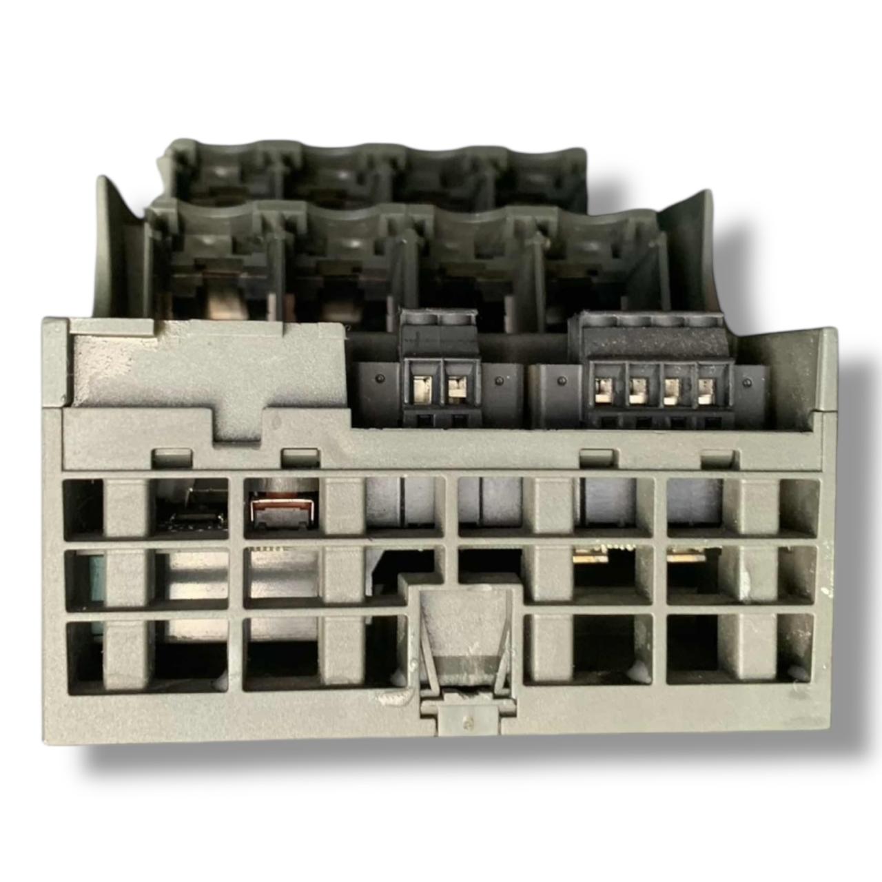 SIEMENS  6GK5 208-0BA00-2AF2 SWITCH GESTIONADO SIN TAPA