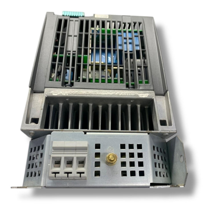 Siemens 6SL3210-1SE17-7AA0 Ver. E02 es un módulo de potencia PM340