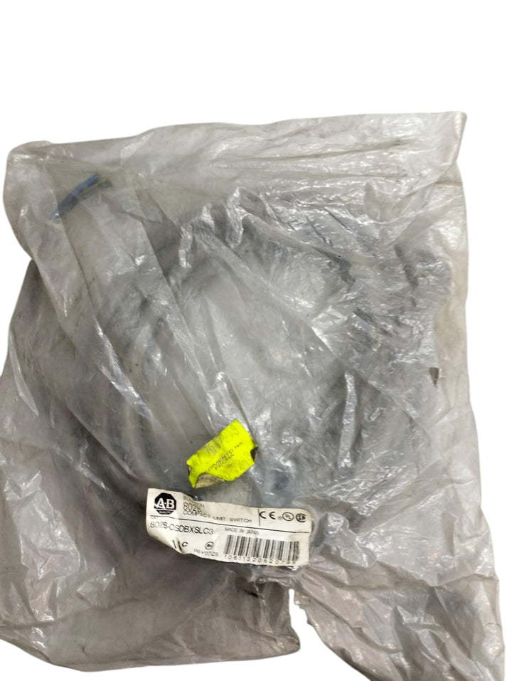 Allen Bradley 802b-csdbxslc3 CABLE