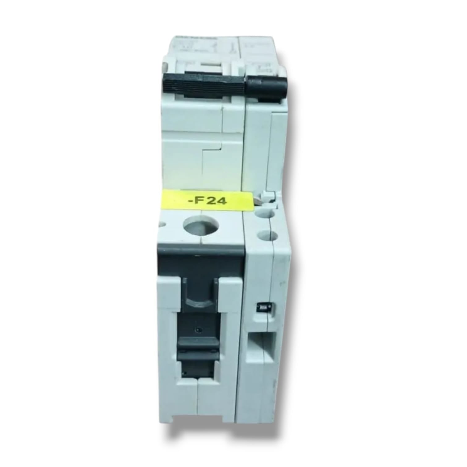 SIEMENS 5SY6110-7 MDB C10 + 5ST3010 INTERRUPTOR AUTOMATICO MODULAR CON DETALLE