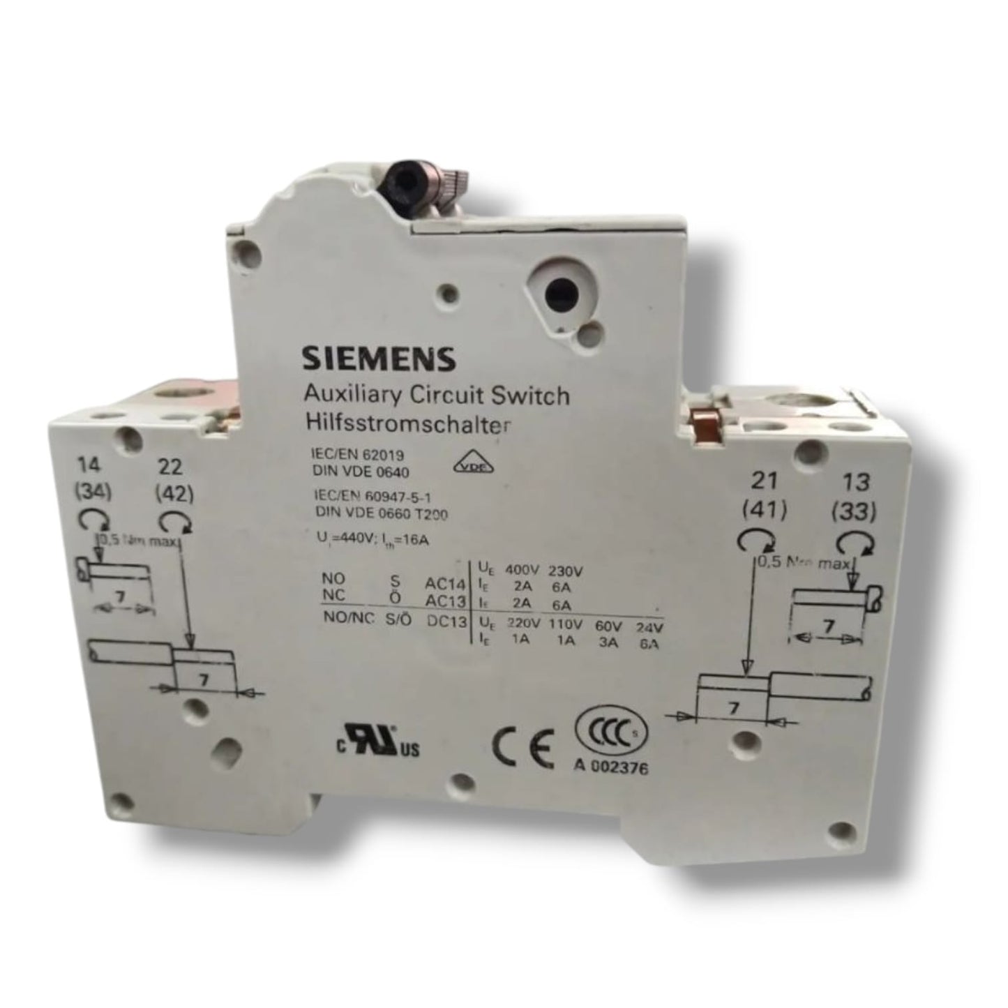 SIEMENS 5SY4106-8 MCB CON 5ST3010 INTERRUPTOR AUTOMATICO CON DETALLE