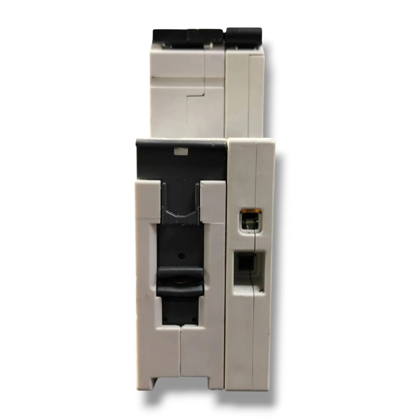 SIEMENS 5SY4106-8 CON ST3010 INTERRUPTOR AUTOMATICO CON DETALLE