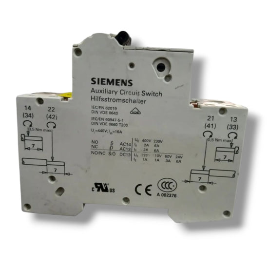 SIEMENS 5SY6103-7 MCB C3 CON 5ST3010 230/400V INTERRUPTOR AUTOMATICO
