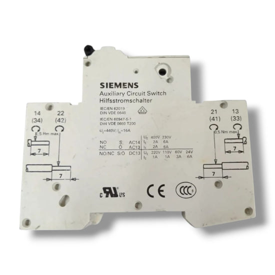 SIEMENS 5SY4103-7 CON 5ST3010 INTERRUPTOR MAGNETICO