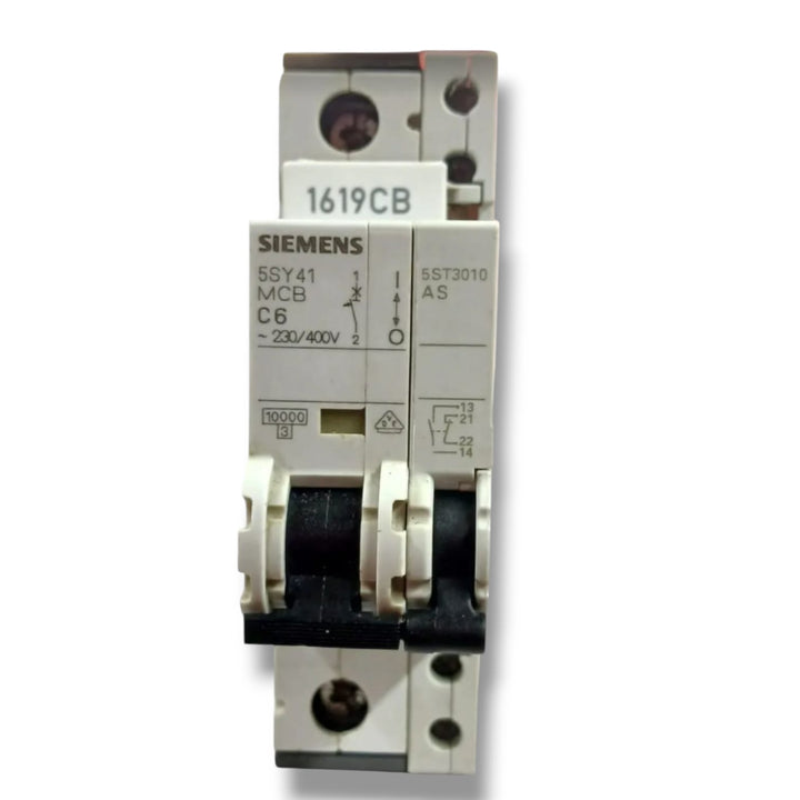SIEMENS 5SY4106-7 MCB C6 con 5ST3010 INTERRUPTOR AUTOMATICO