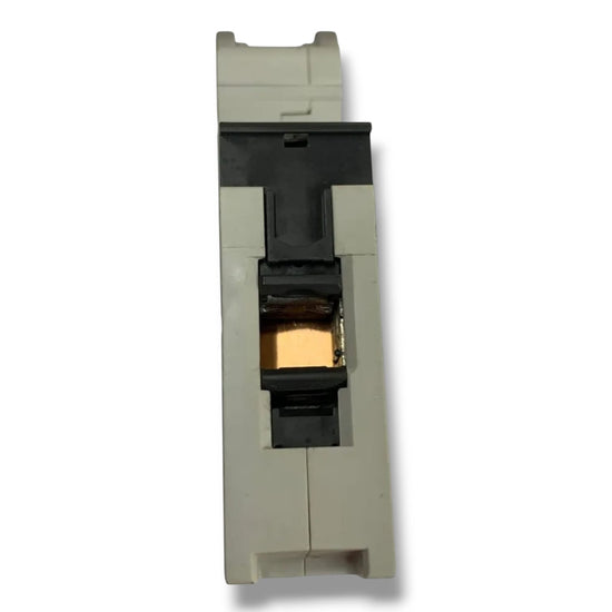 SIEMENS 5SY132-7 MCB C32 INTERRUPTOR AUTOMATICO