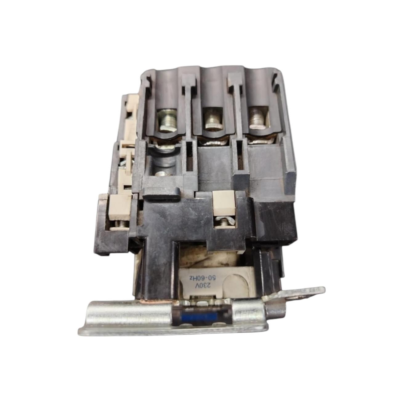 Schneider Electric Lc1d50 C contactor Con Detalle
