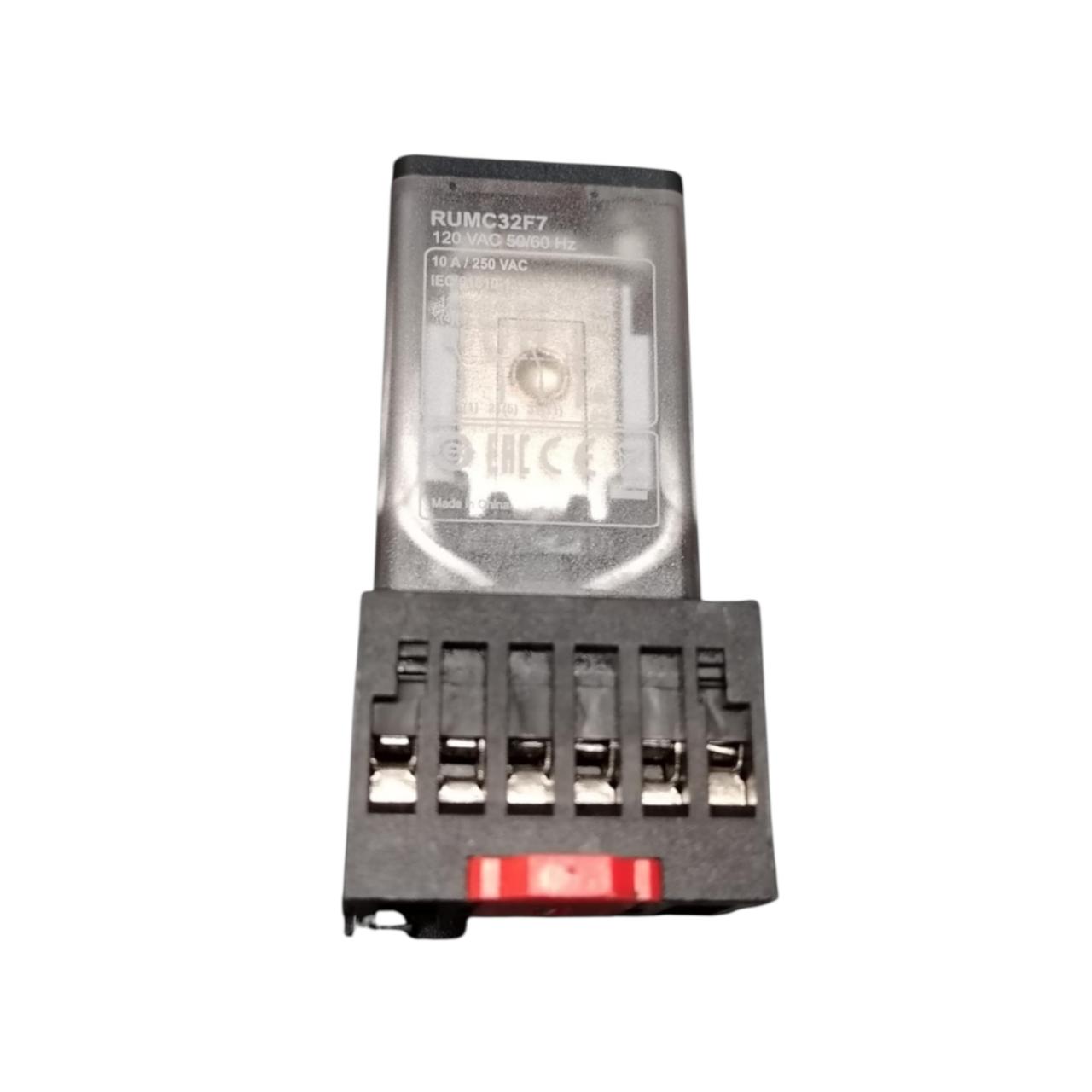 Schneider Electric Rumc32f7 Con Ruzc3m relé universal