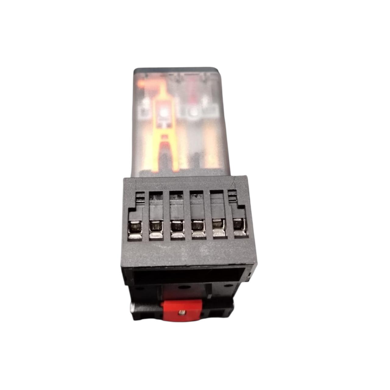 Schneider Electric Rumc32f7 Con Ruzc3m relé universal
