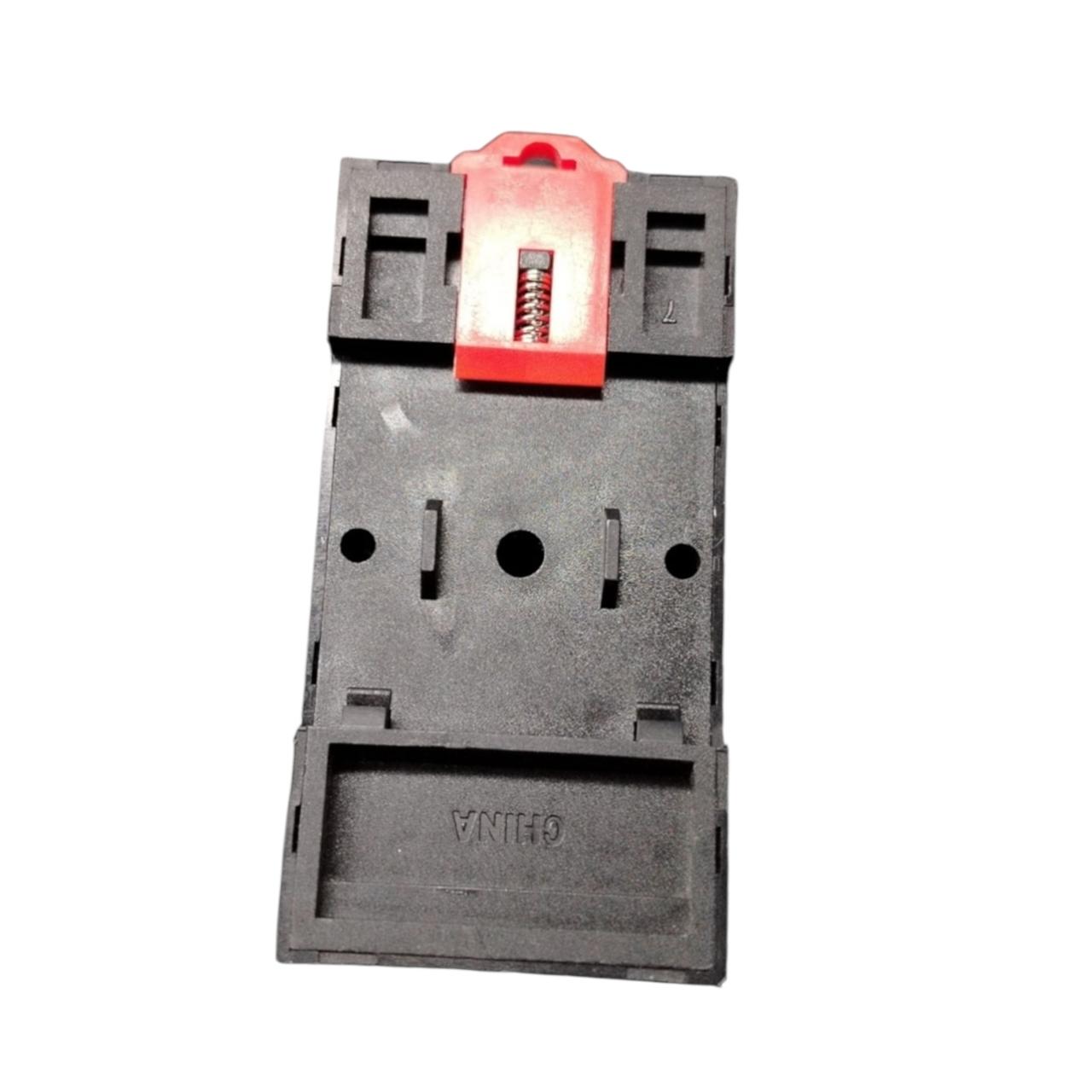 Schneider Electric Rumc32f7 Con Ruzc3m relé universal