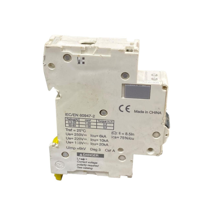 Schneider Electric C60h-dc C 3a interruptor termomagnético