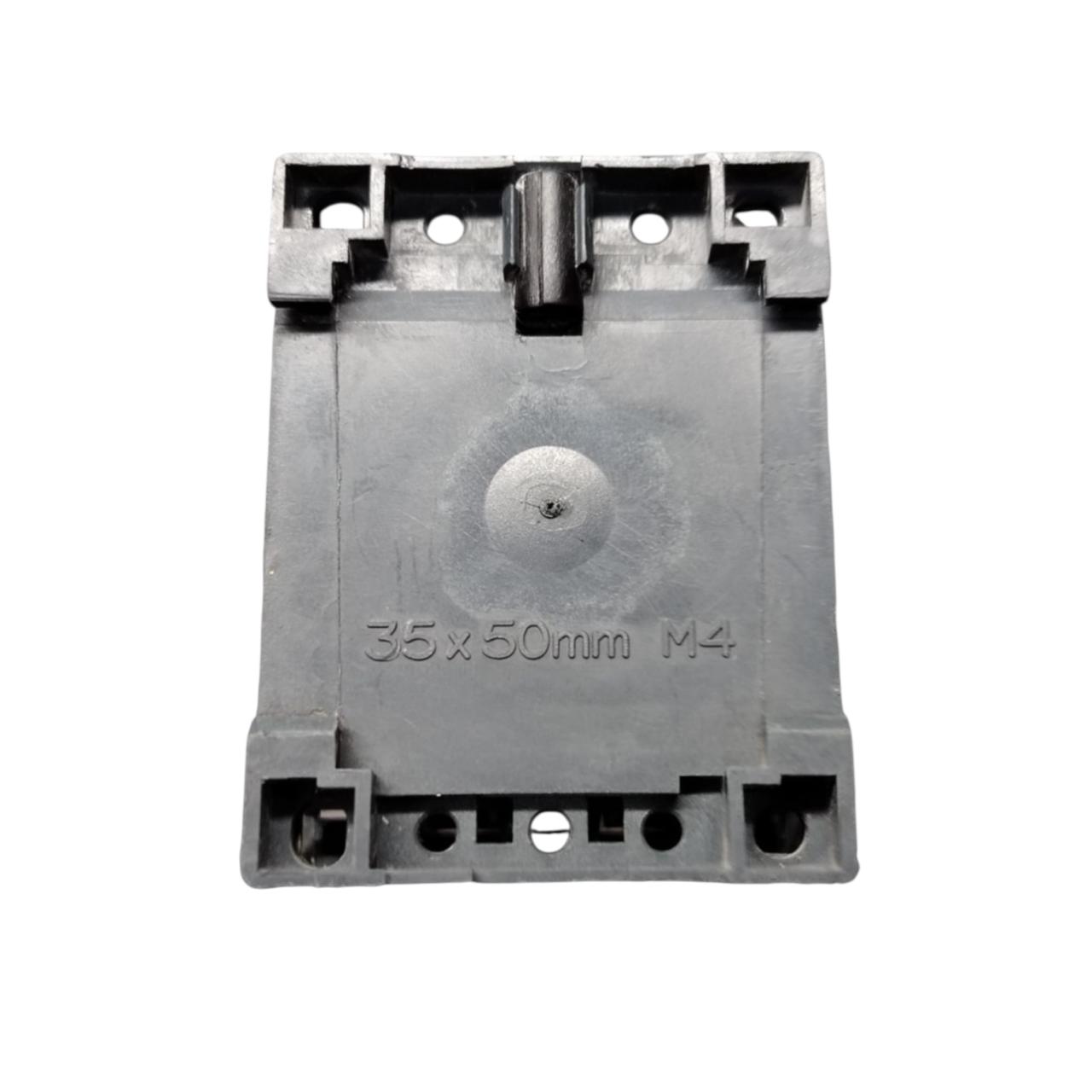 Schneider Electric Ca2kn 40p7 relé de control