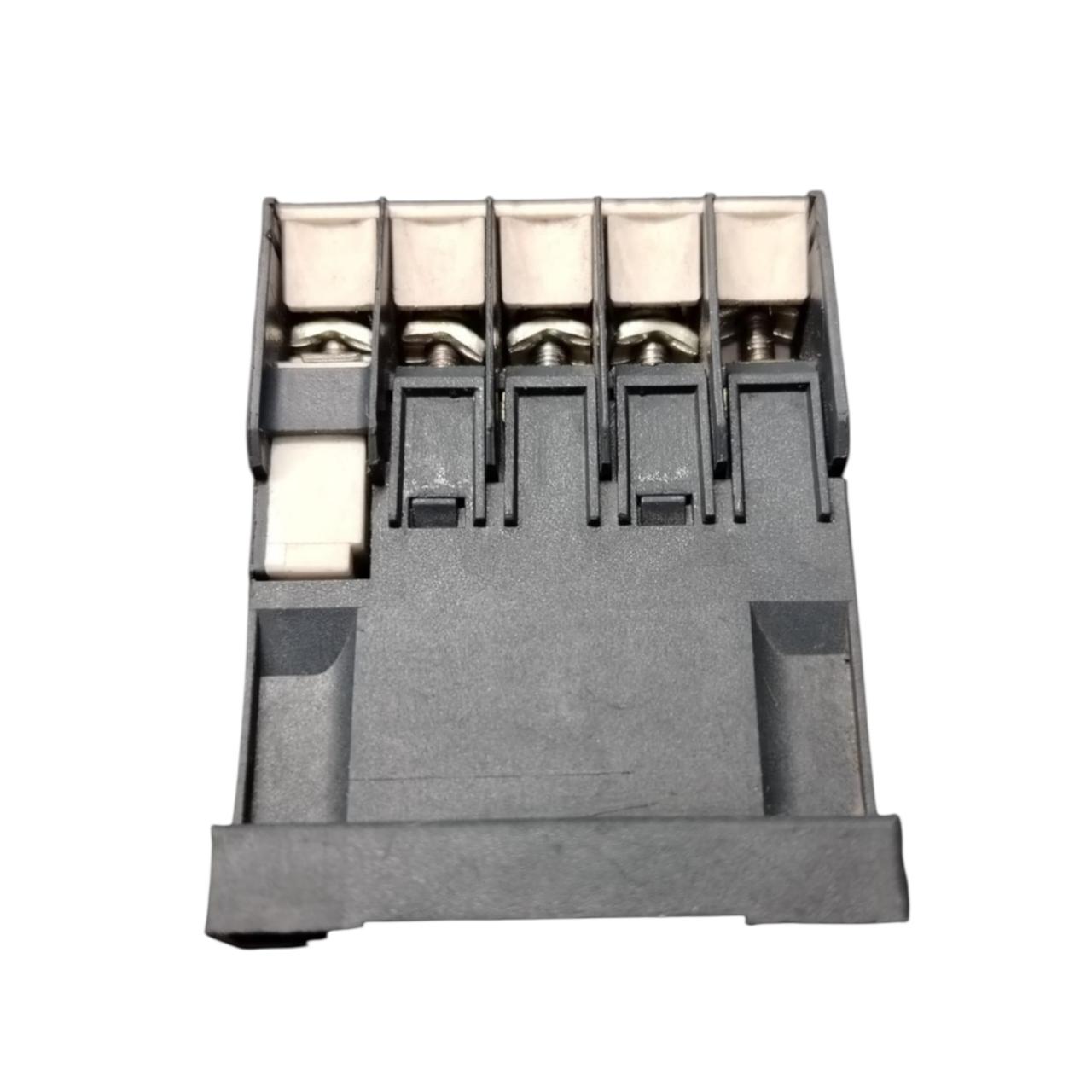Schneider Electric Lc7k09 01m7 minicontactor trifásico
