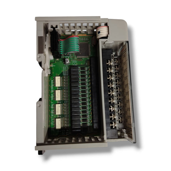 ALLEN BRADLEY 1769-OB16 SER B Módulo de Salida