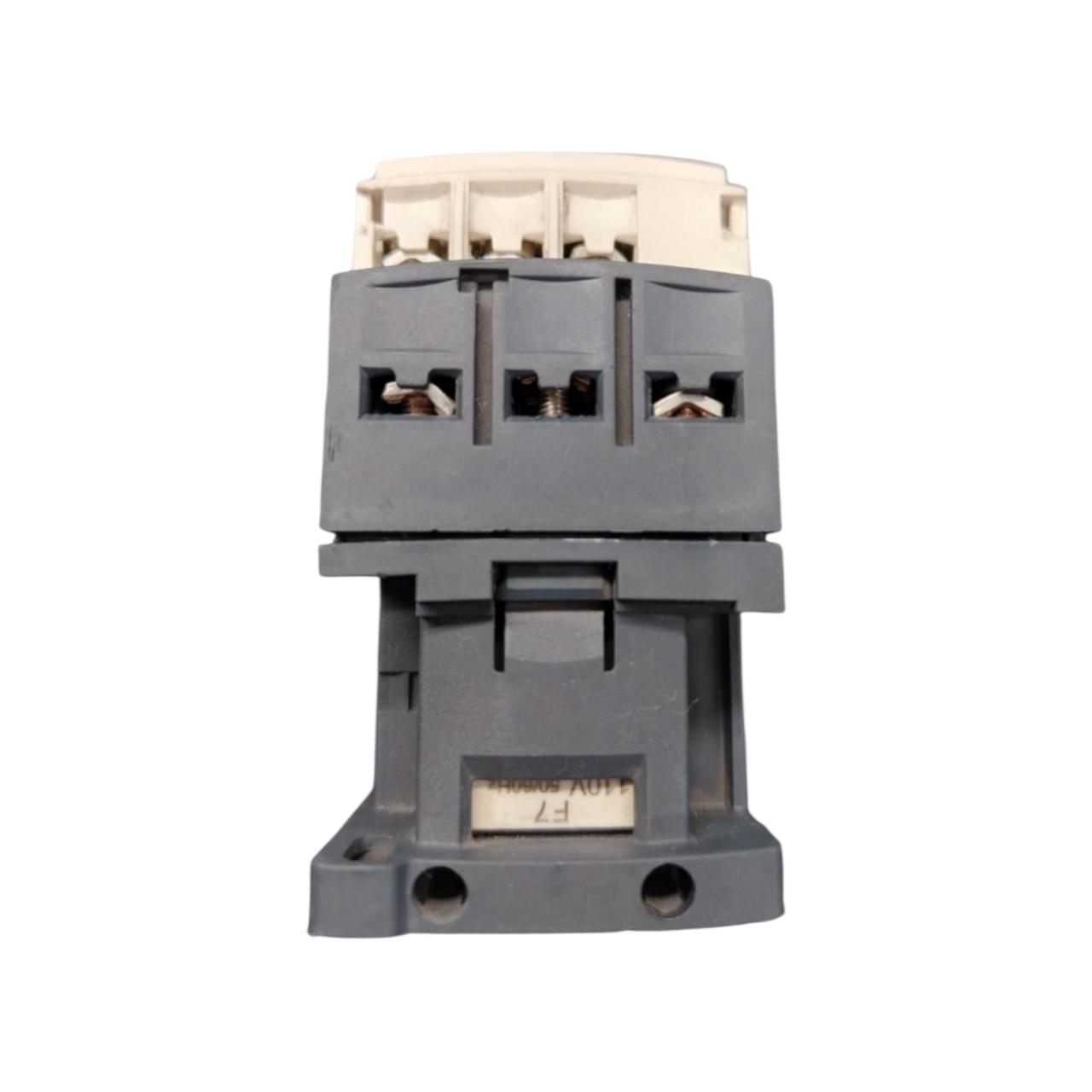 Schneider Electric Lc1d12 contactor trifásico
