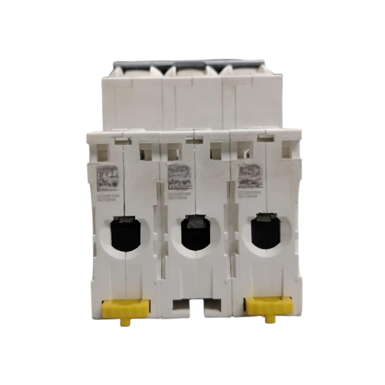 Schneider Electric Ic65n C 32a interruptor termomagnético