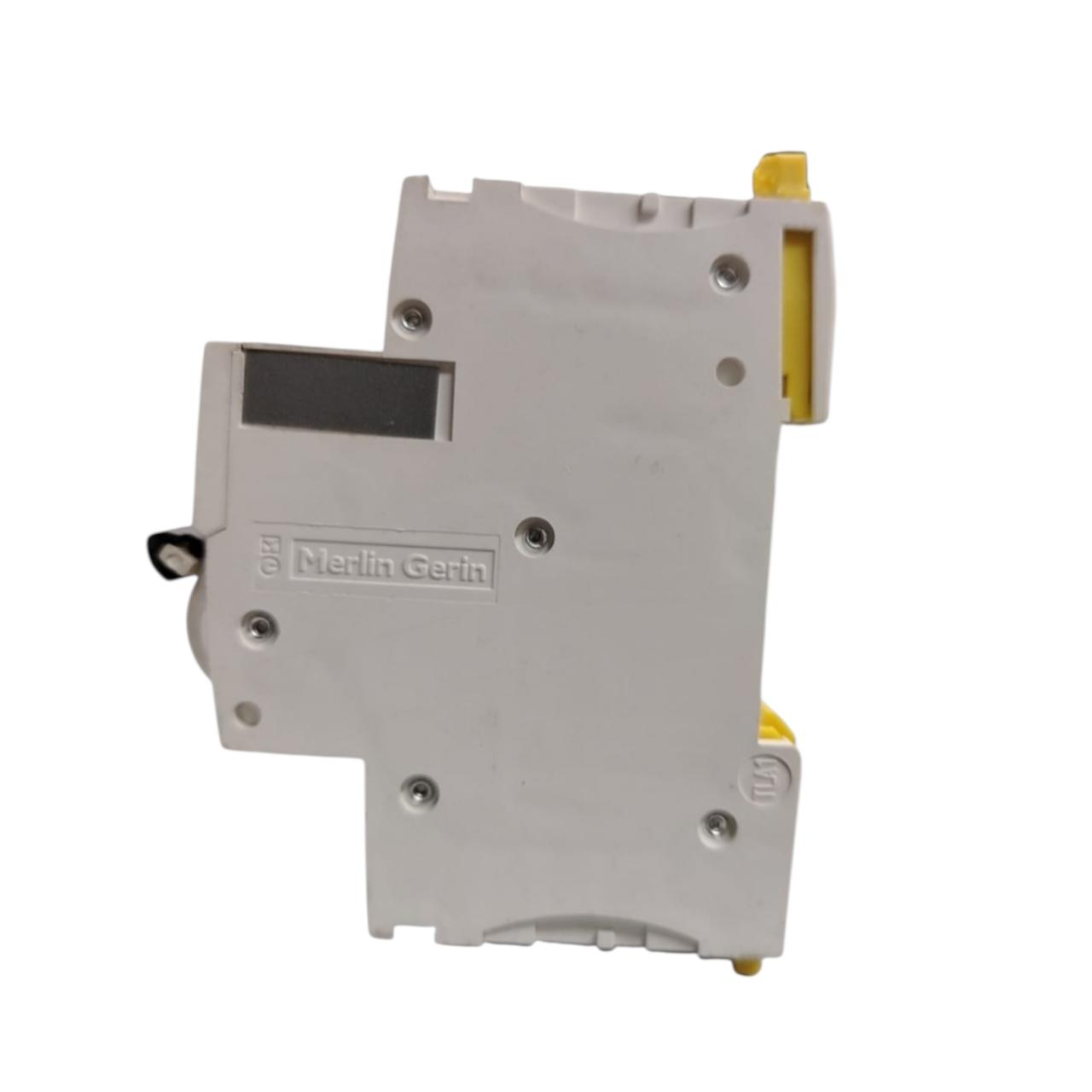 Schneider Electric Ic65n C 32a interruptor termomagnético