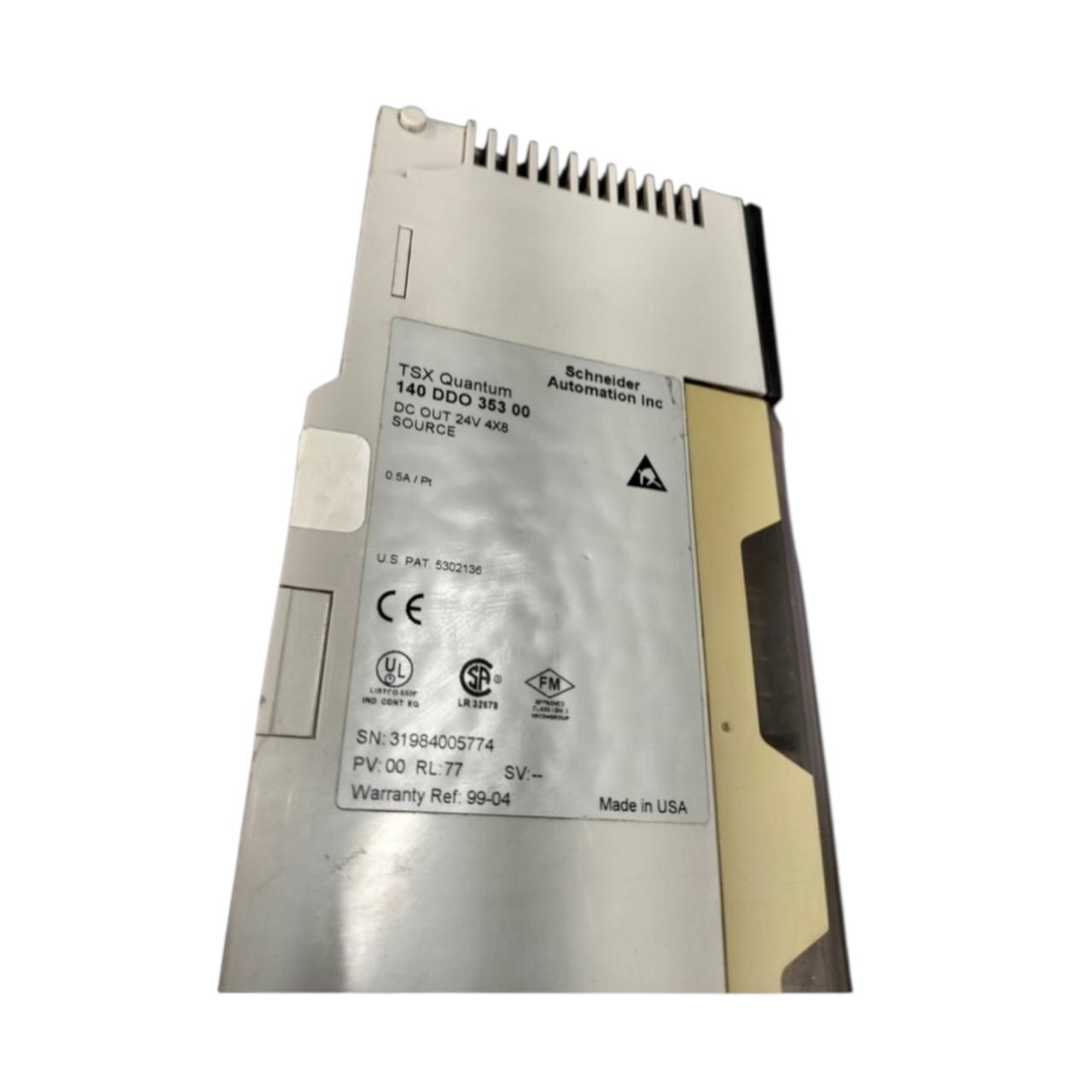 Schneider 140 Ddo 353 00 módulo de salidas