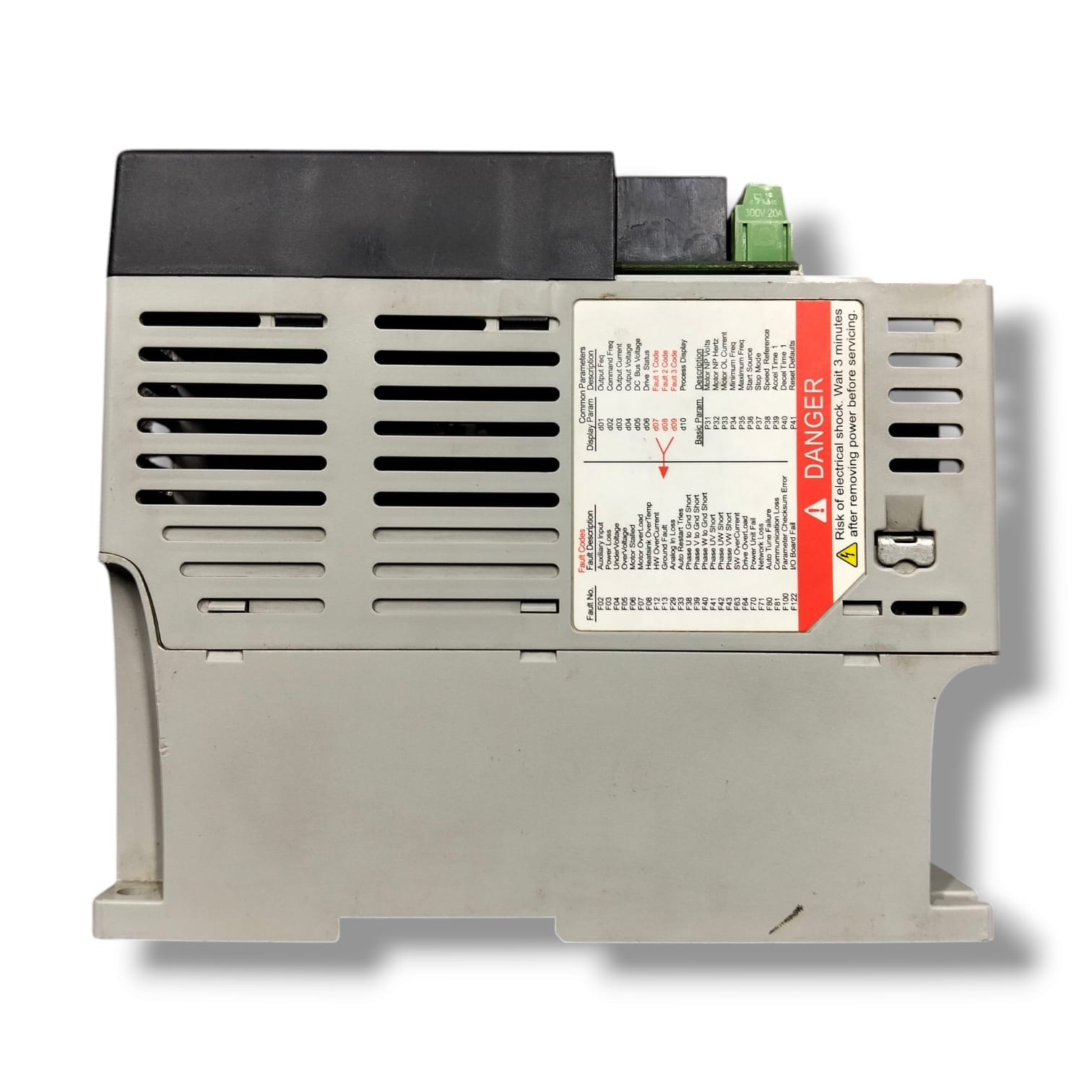 ALLEN BRADLEY 22A-A2P3N114 VARIADOR DE FRECUENCIA CON DETALLE