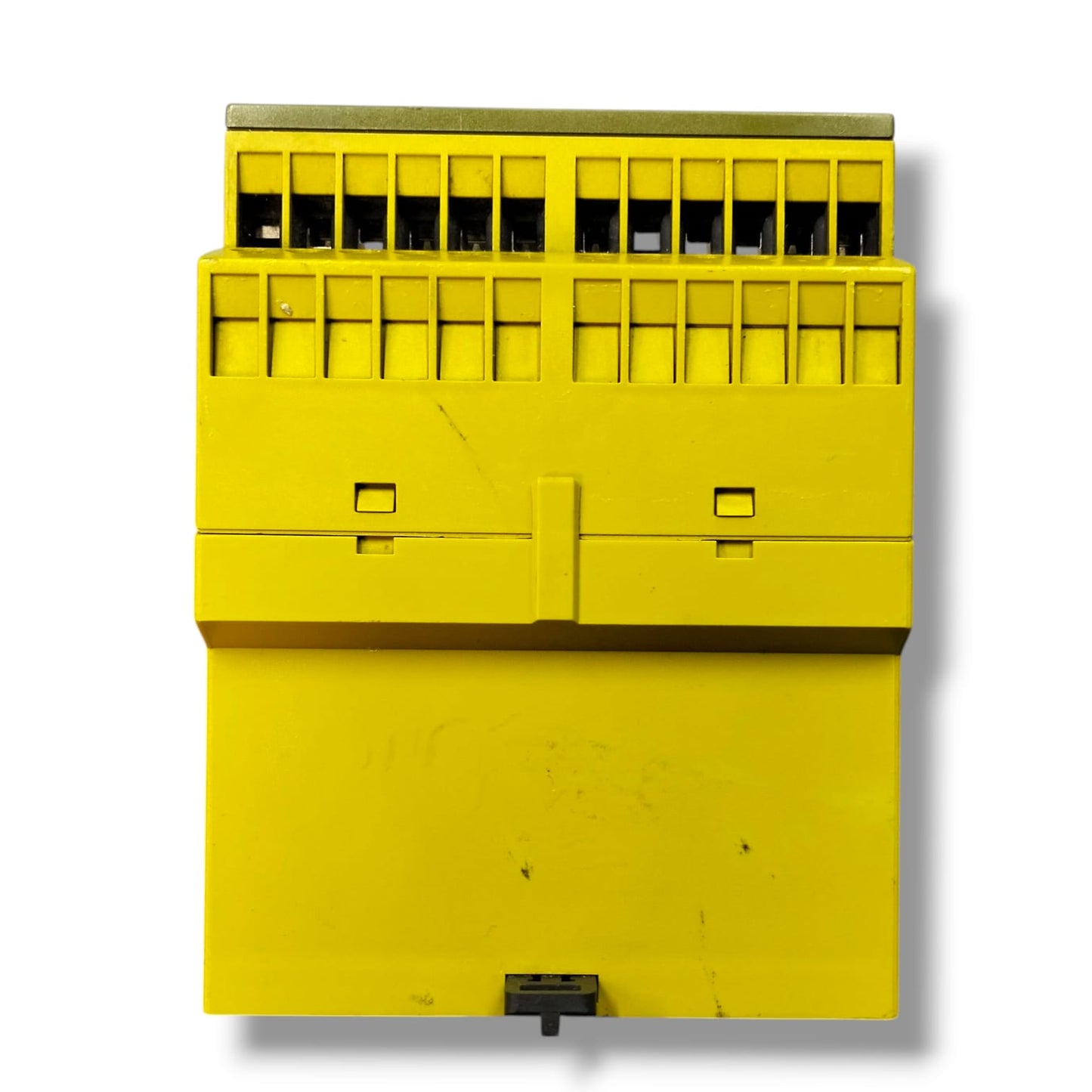 PILZ PST 4 6S / 40 RELE  CON DETALLE