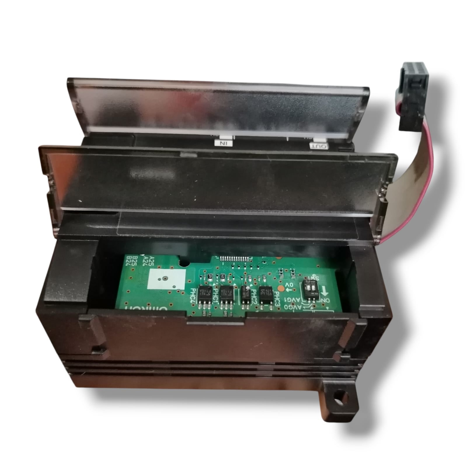 OMRON CP1W-MAD11 UNIDAD DE EXPANSION