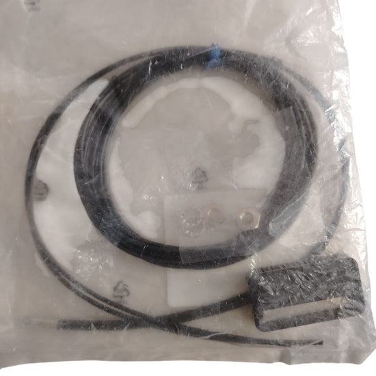 OMRON E32-DC200 SENSOR
