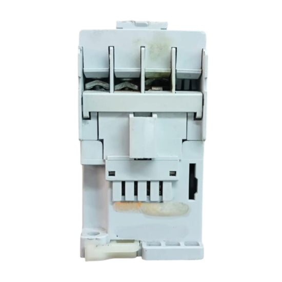 Allen Bradley 100-c23*10 Ser C contactor trifásico IEC Con Detalle