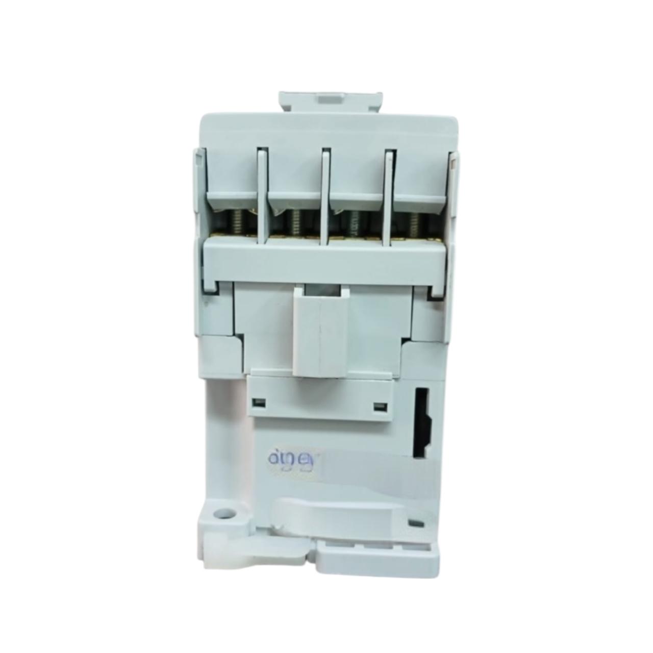 Allen Bradley 100-c12e*10 Ser A contactor