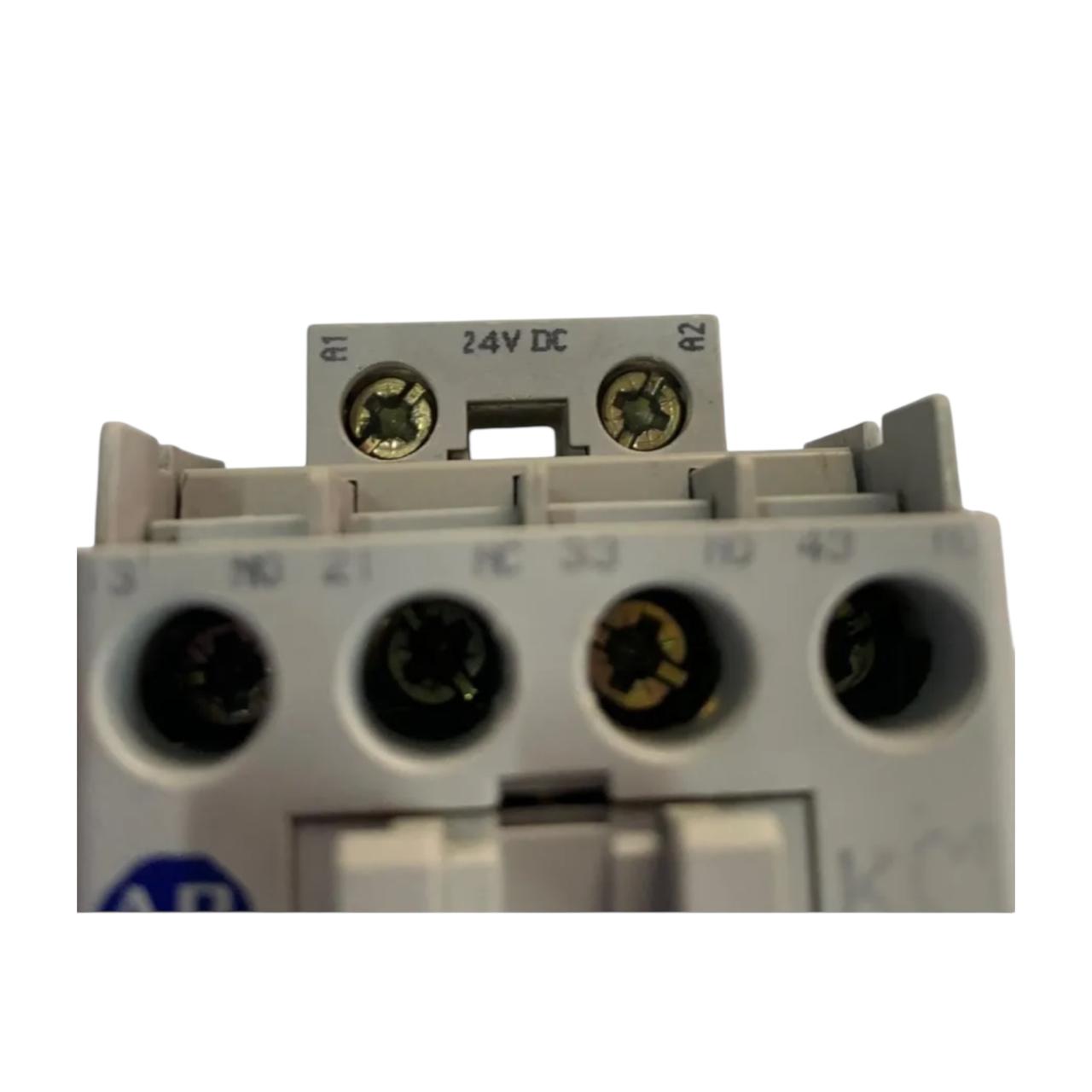 Allen Bradley 700-cf310z* Ser A relé de control industrial