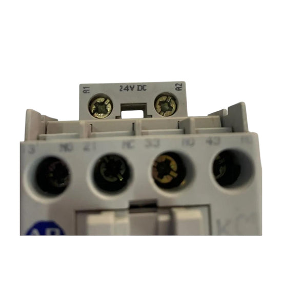 Allen Bradley 700-cf310z* Ser A relé de control industrial