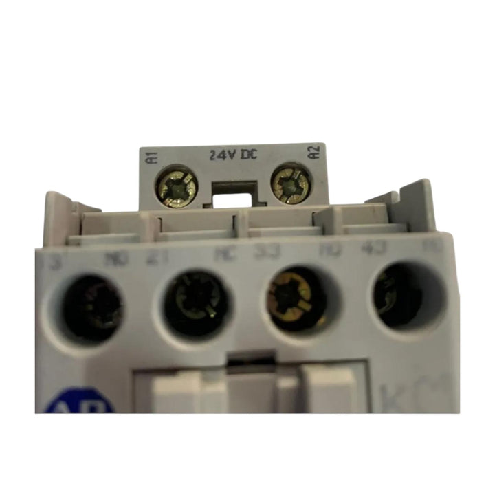 Allen Bradley 700-cf310z* Ser A relé de control industrial
