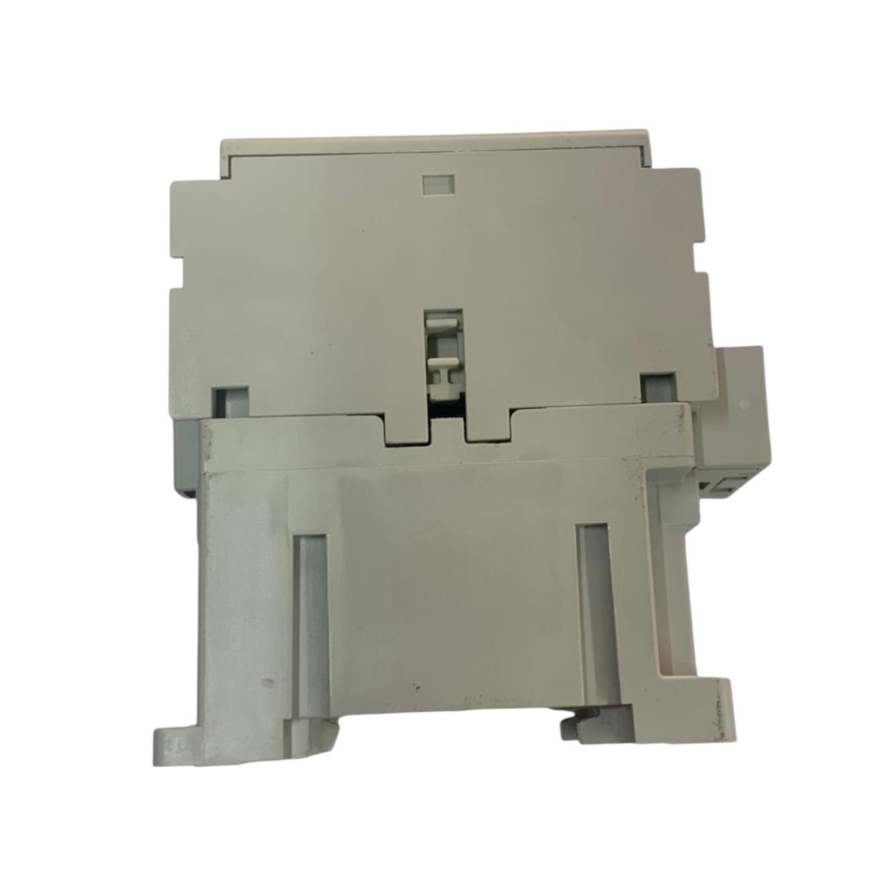 Allen Bradley 100-c09e*10 Ser A contactor IEC trifásico
