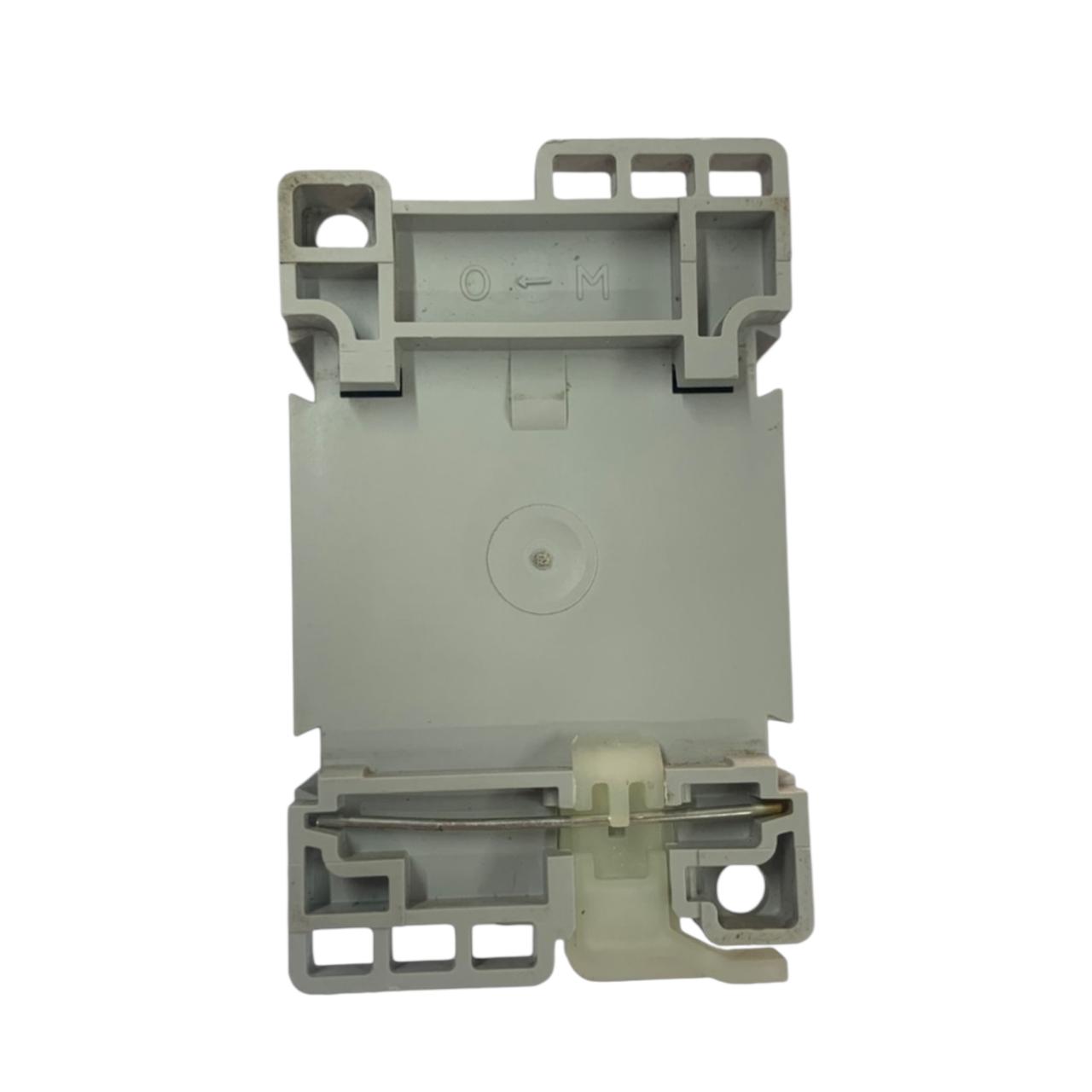 Allen Bradley 100-c09e*10 Ser A contactor IEC trifásico