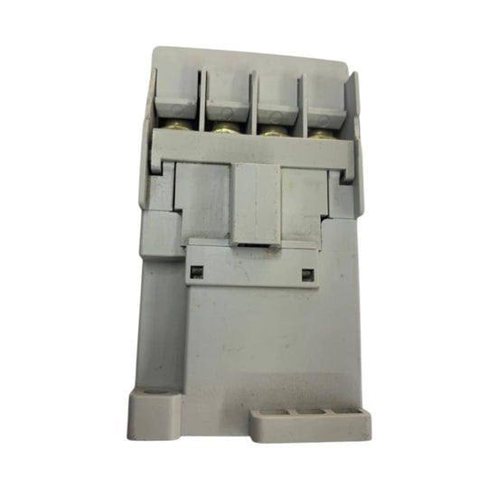 Allen Bradley 100-c16*10 Ser B contactor trifásico