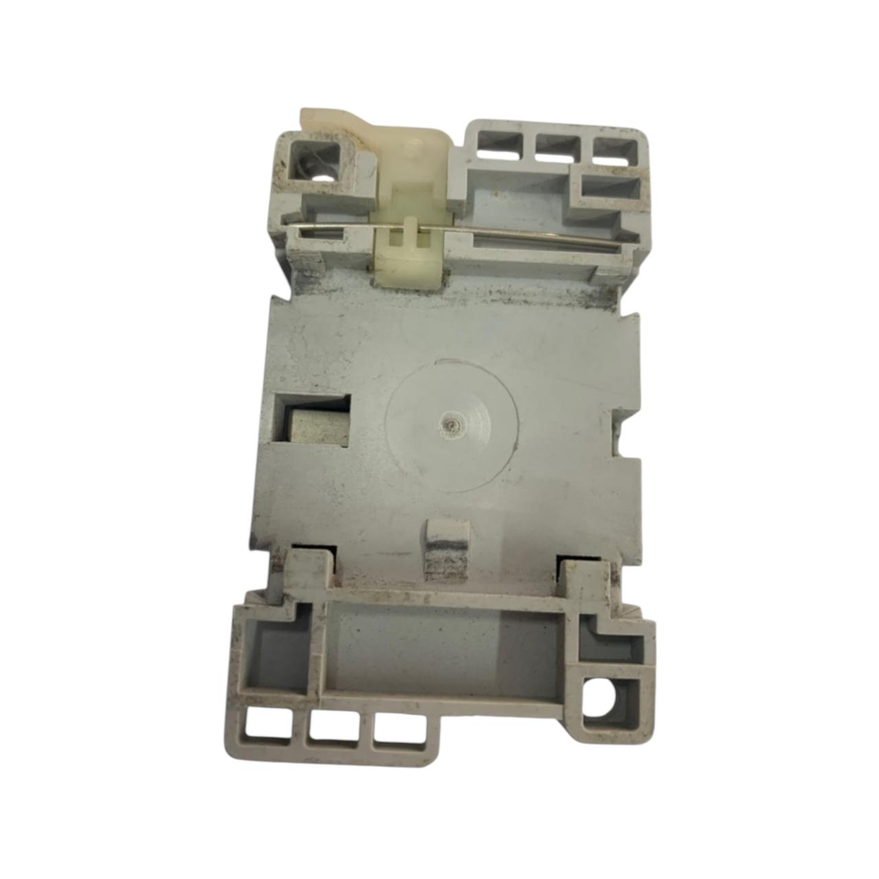 Allen Bradley 100-c16*10 Ser B contactor trifásico