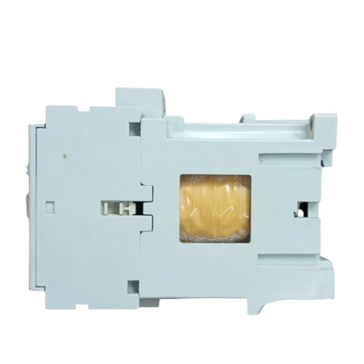 Allen Bradley 100-c09d*01 Ser A contactor compacto