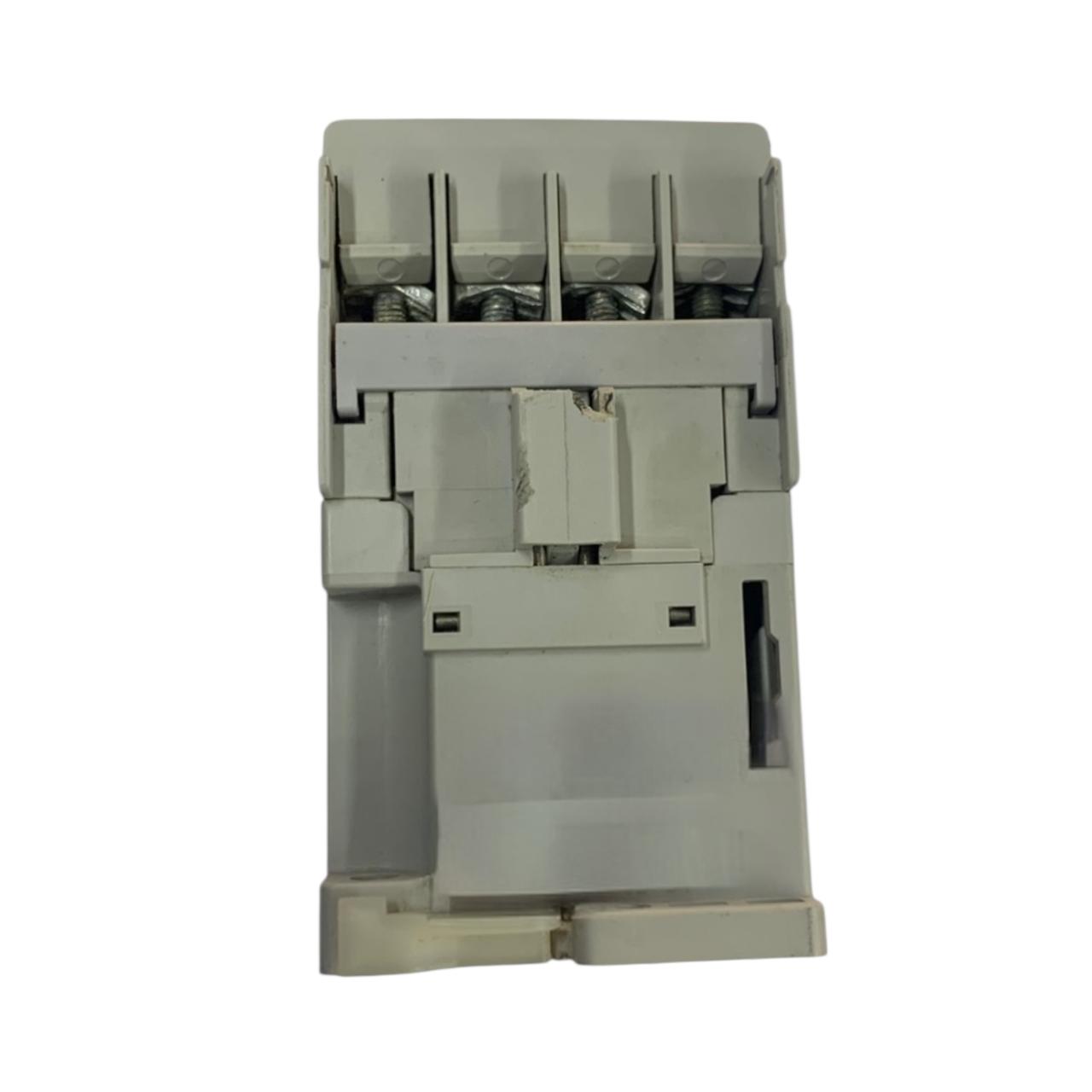 Allen Bradley 100-c16e*10 Ser B contactor trifásico CON DETALLE